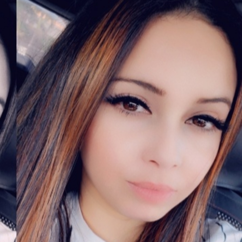 Meet your Posher, Alana.